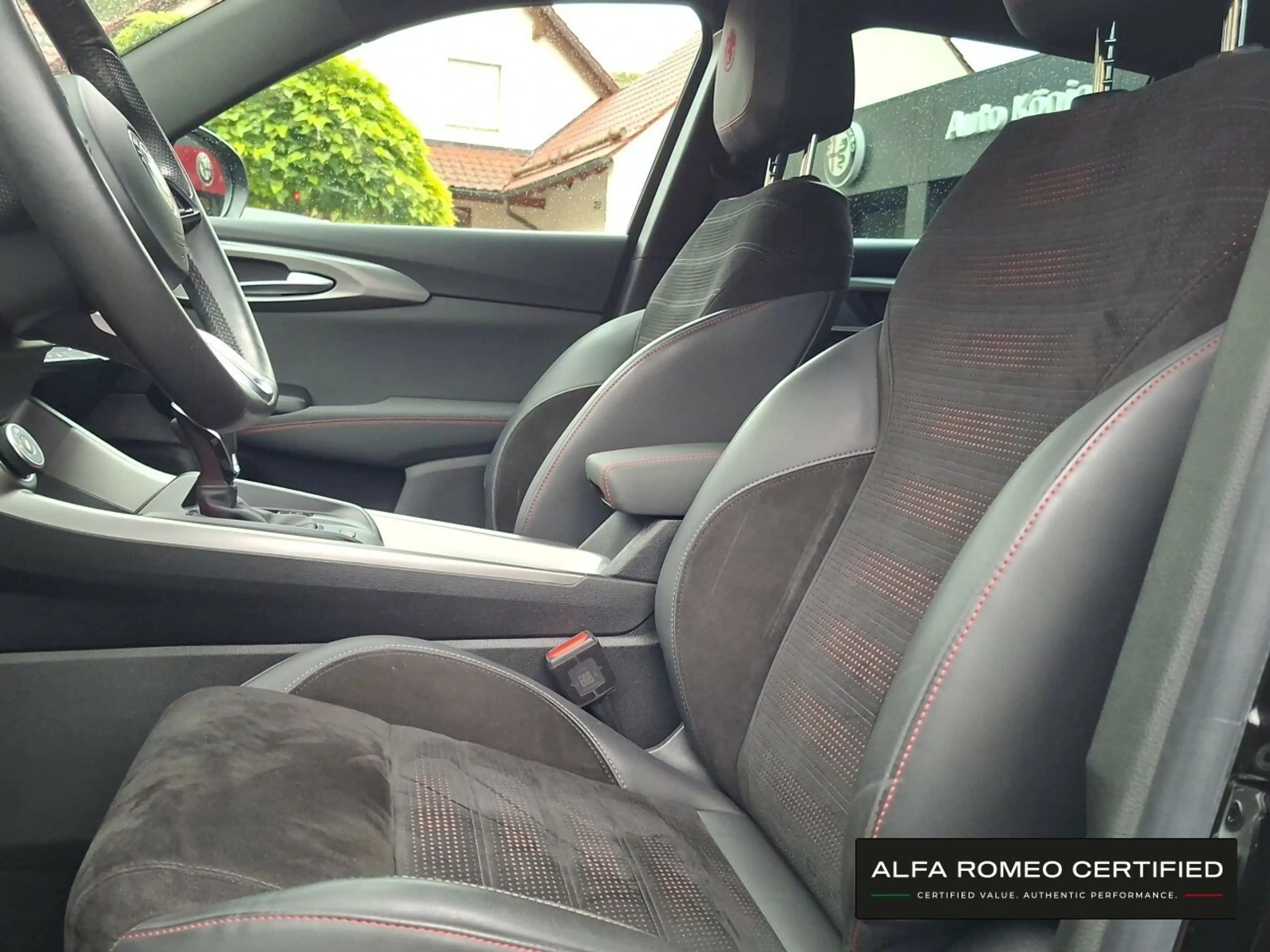 Alfa Romeo Tonale Veloce 1.5 VGT MildHybrid — photo 11