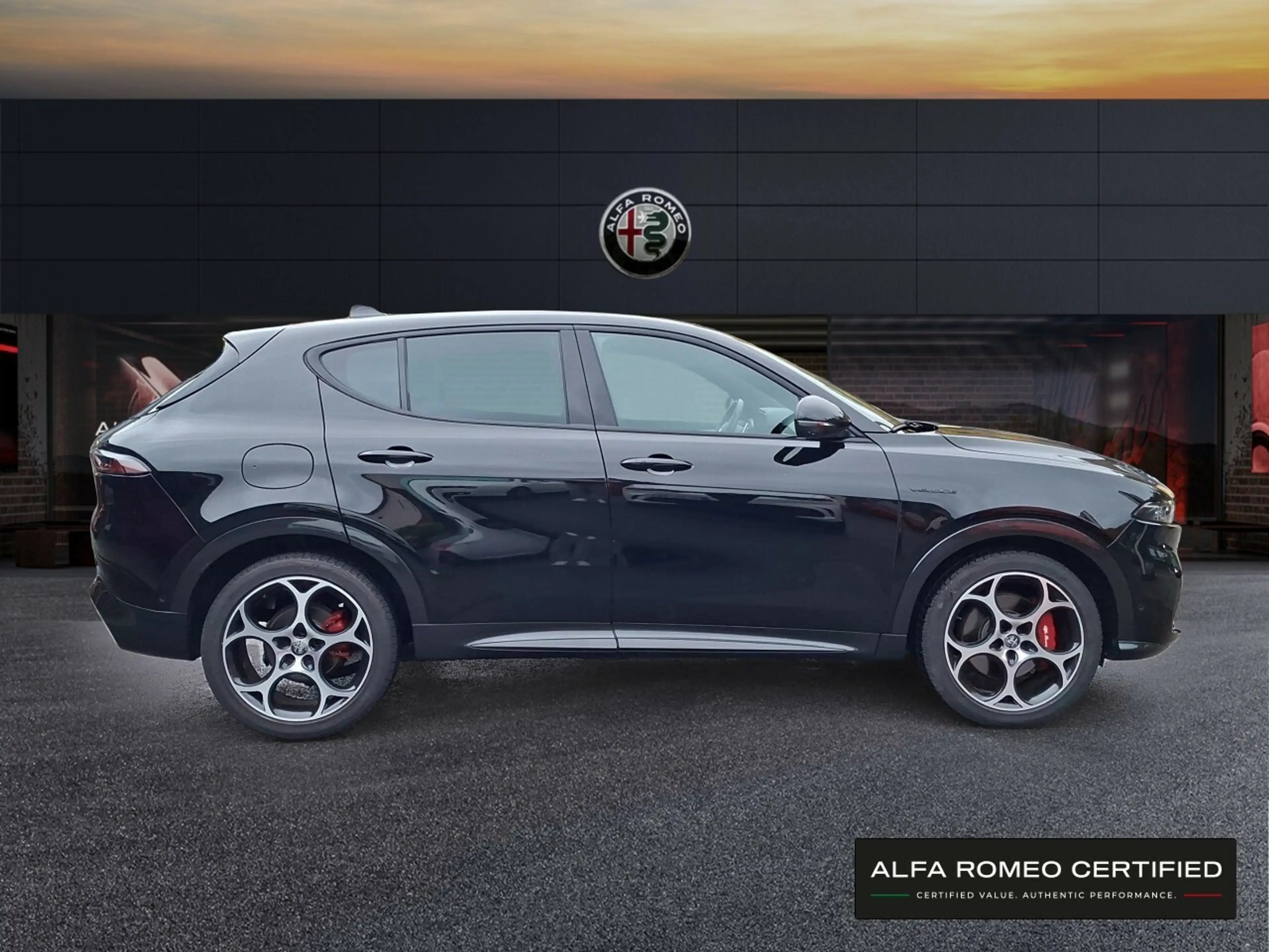 Alfa Romeo Tonale Veloce 1.5 VGT MildHybrid — photo 4