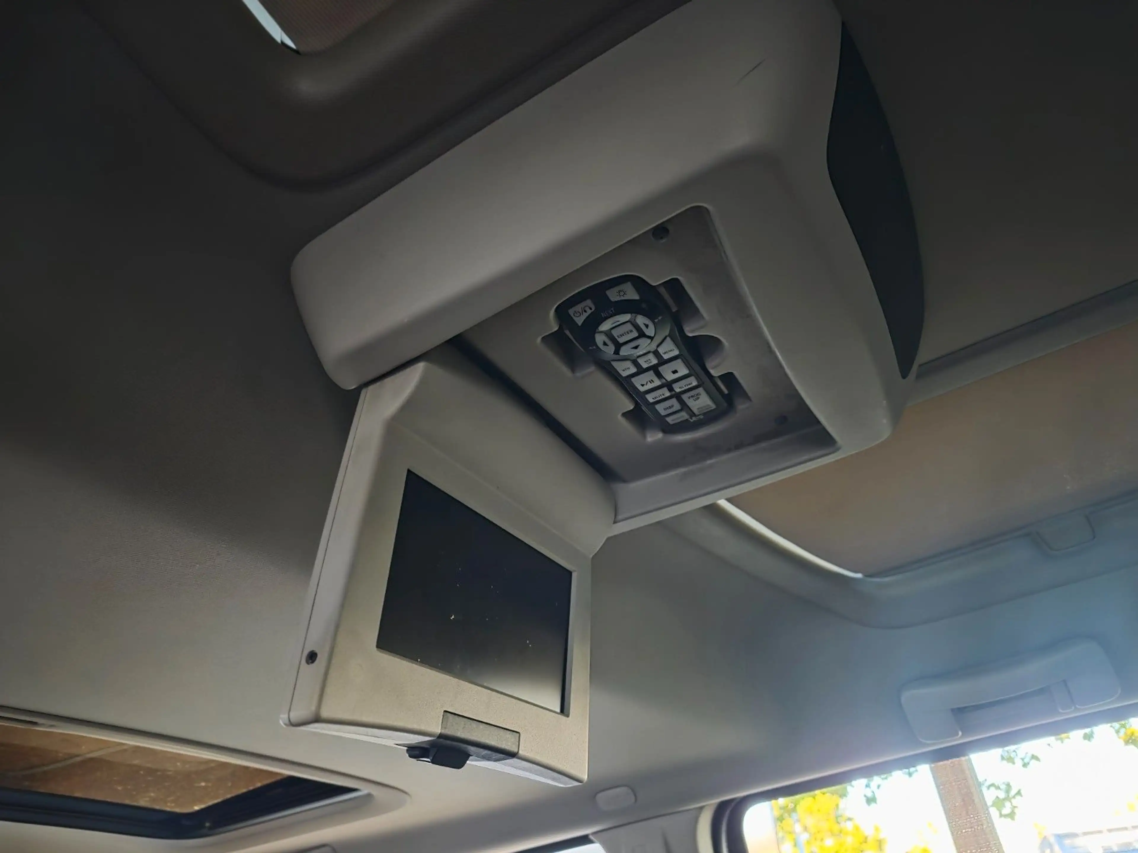 Jeep Commander 3.0 CRD Limited AHK 7 Sitze — photo 12