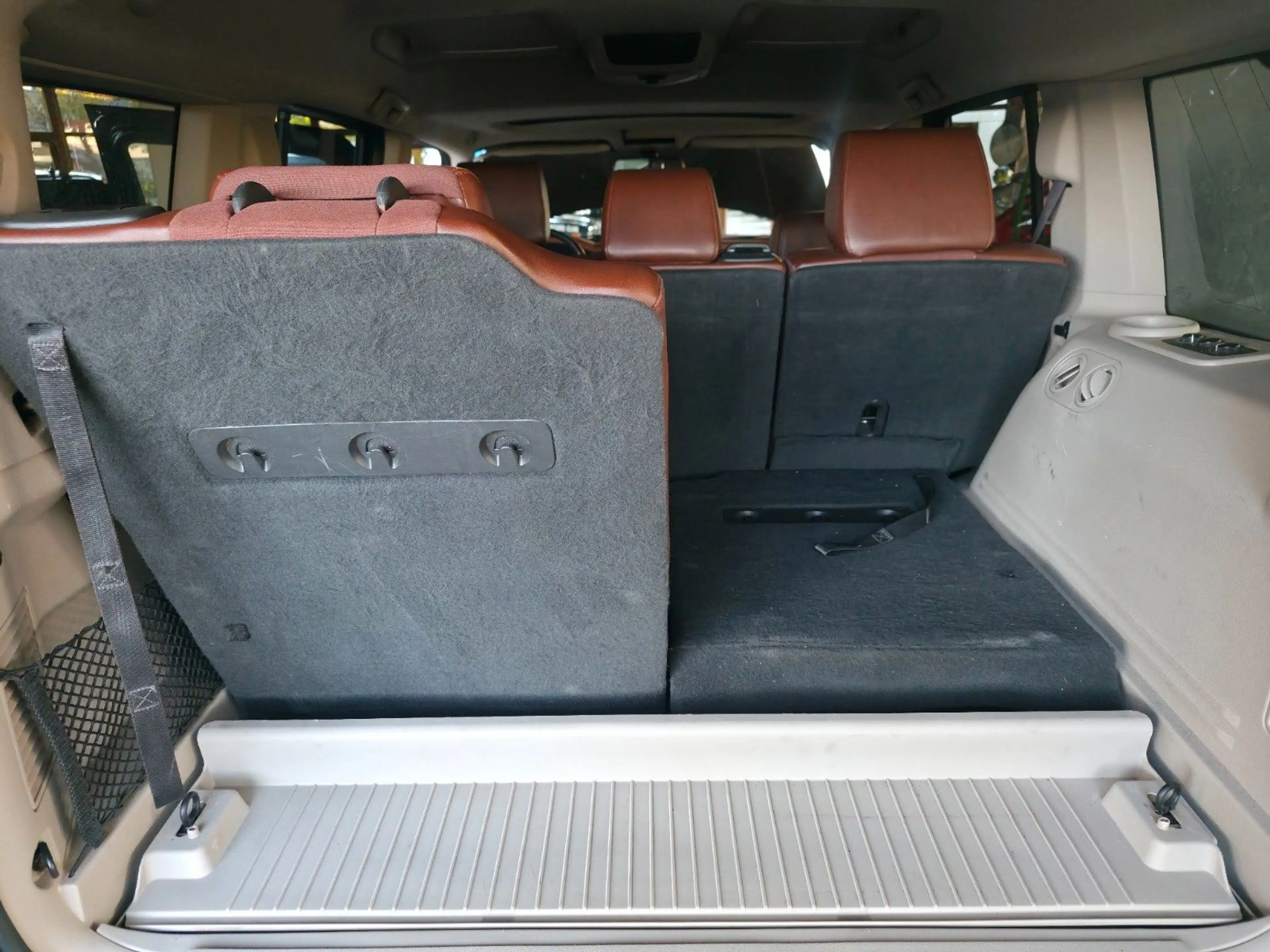 Jeep Commander 3.0 CRD Limited AHK 7 Sitze — photo 11