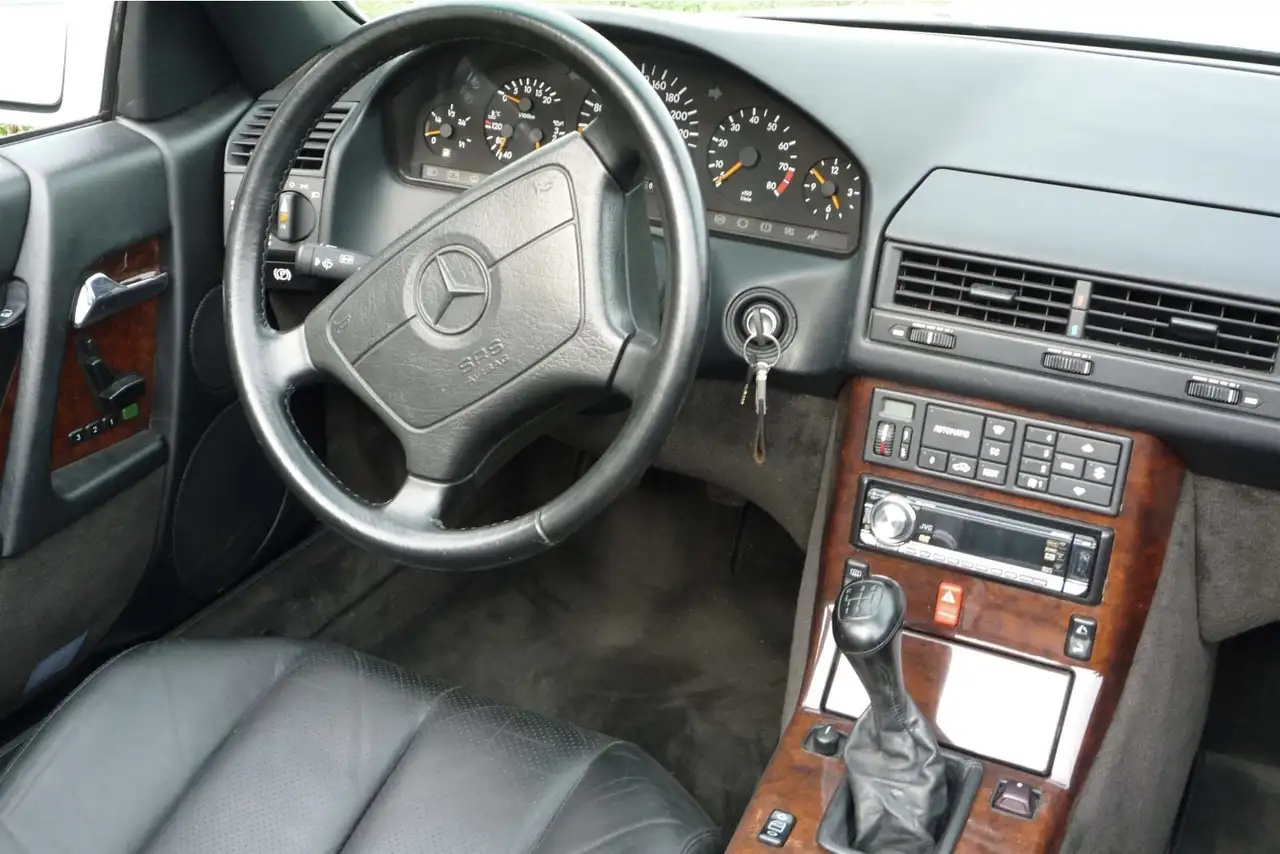 Mercedes-Benz SL 300 24, foto 10