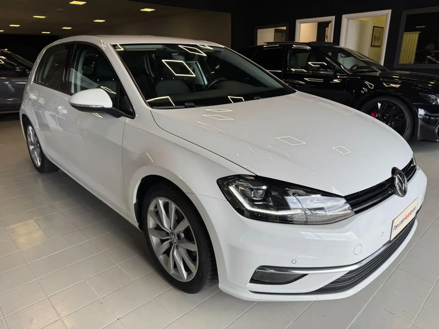 Volkswagen Golf 1.4 TSI 125 CV 5p. Executive BlueMotion Technology Bianco - 1
