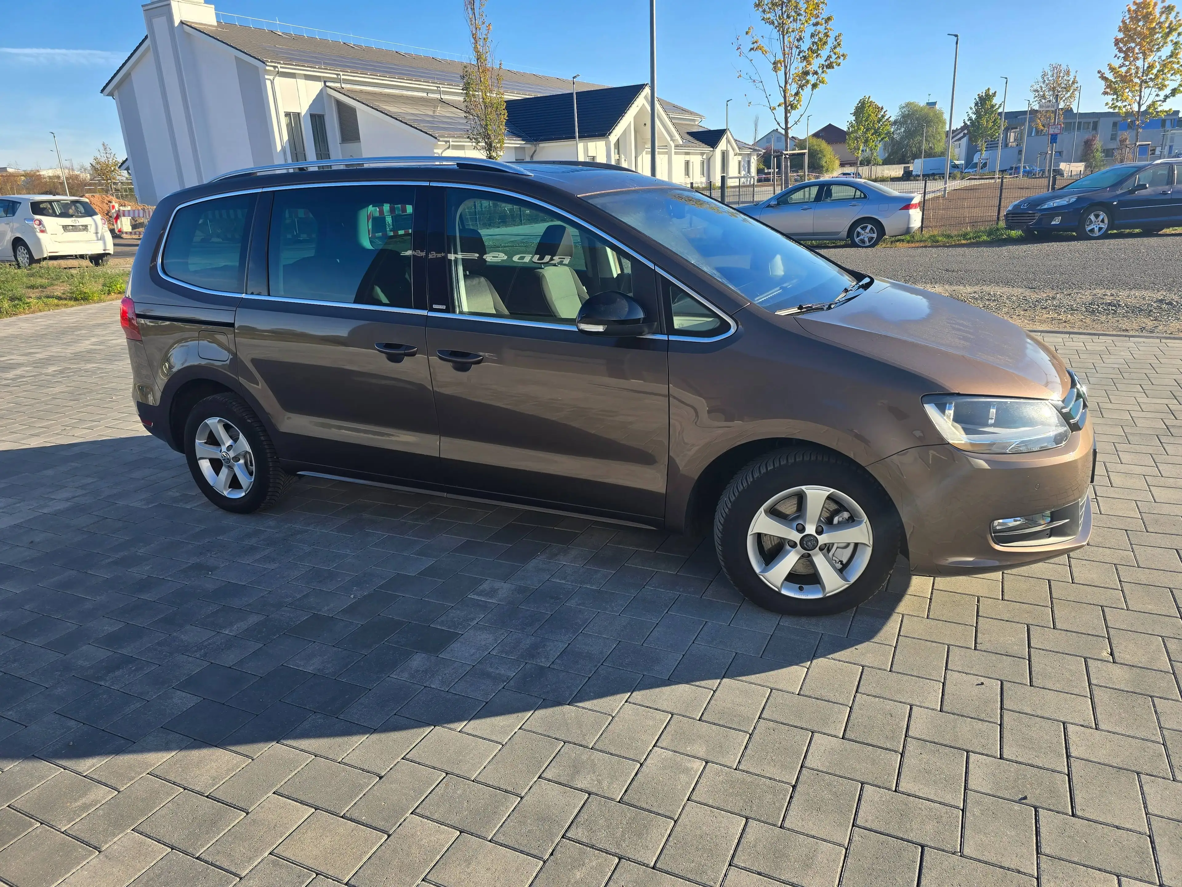 Volkswagen Sharan Style BMT 7 sids — photo 6