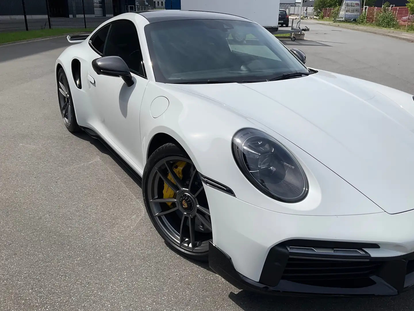 Porsche 992 911 Turbo S Weiß - 1