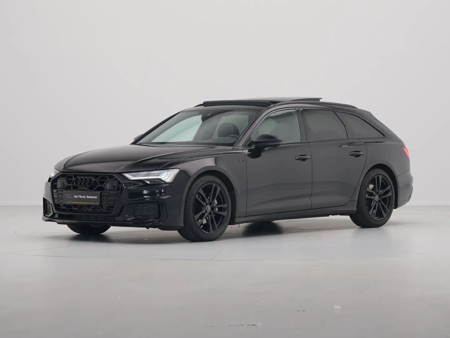 Audi A6 Avant 40 TFSI S 204 pk S edition Competition Panor Zwart - 2