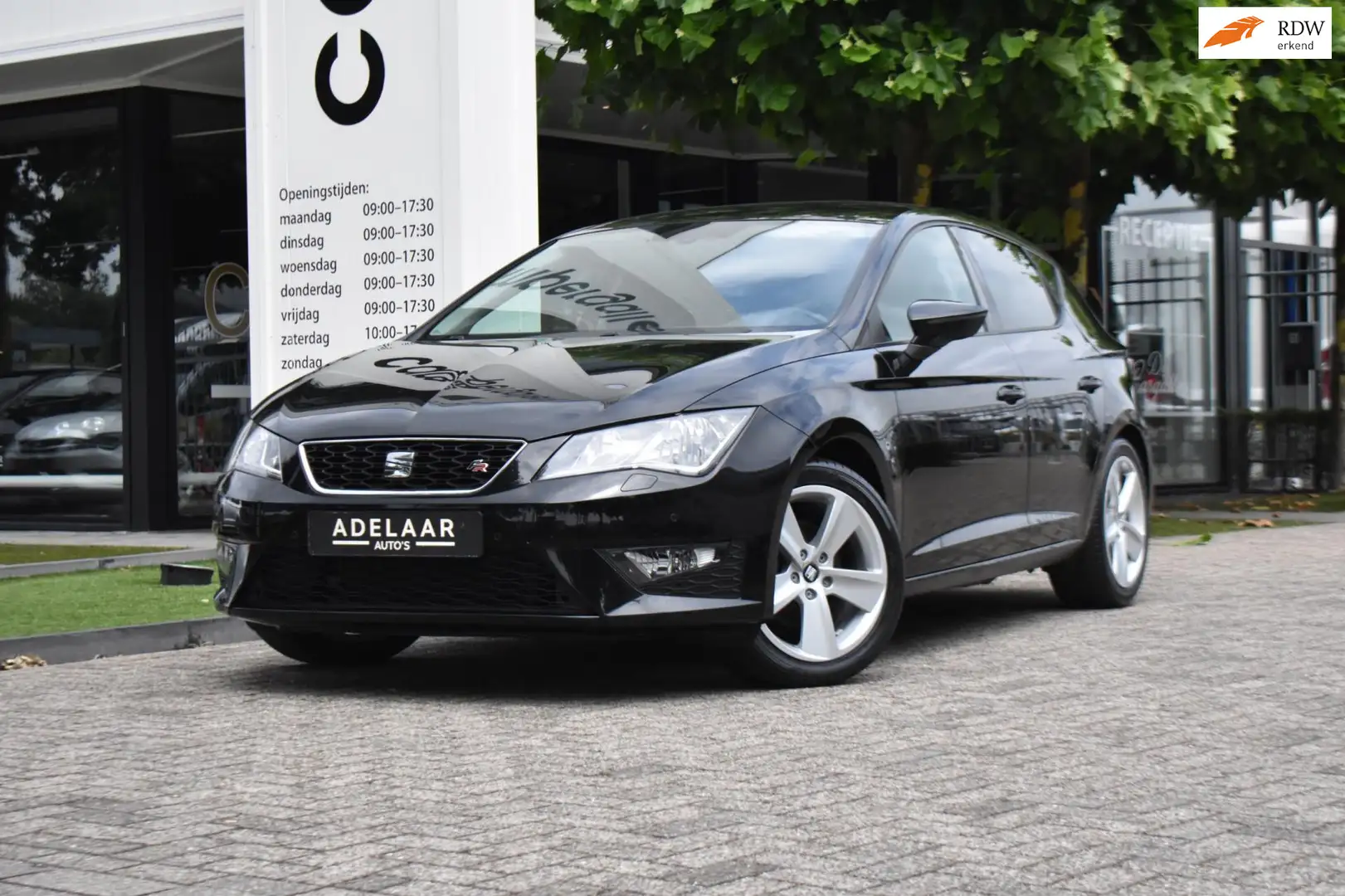 SEAT Leon 1.4 TSI FR CRUISE, STOELVERWARMING, LEDER, PDC Zwart - 1