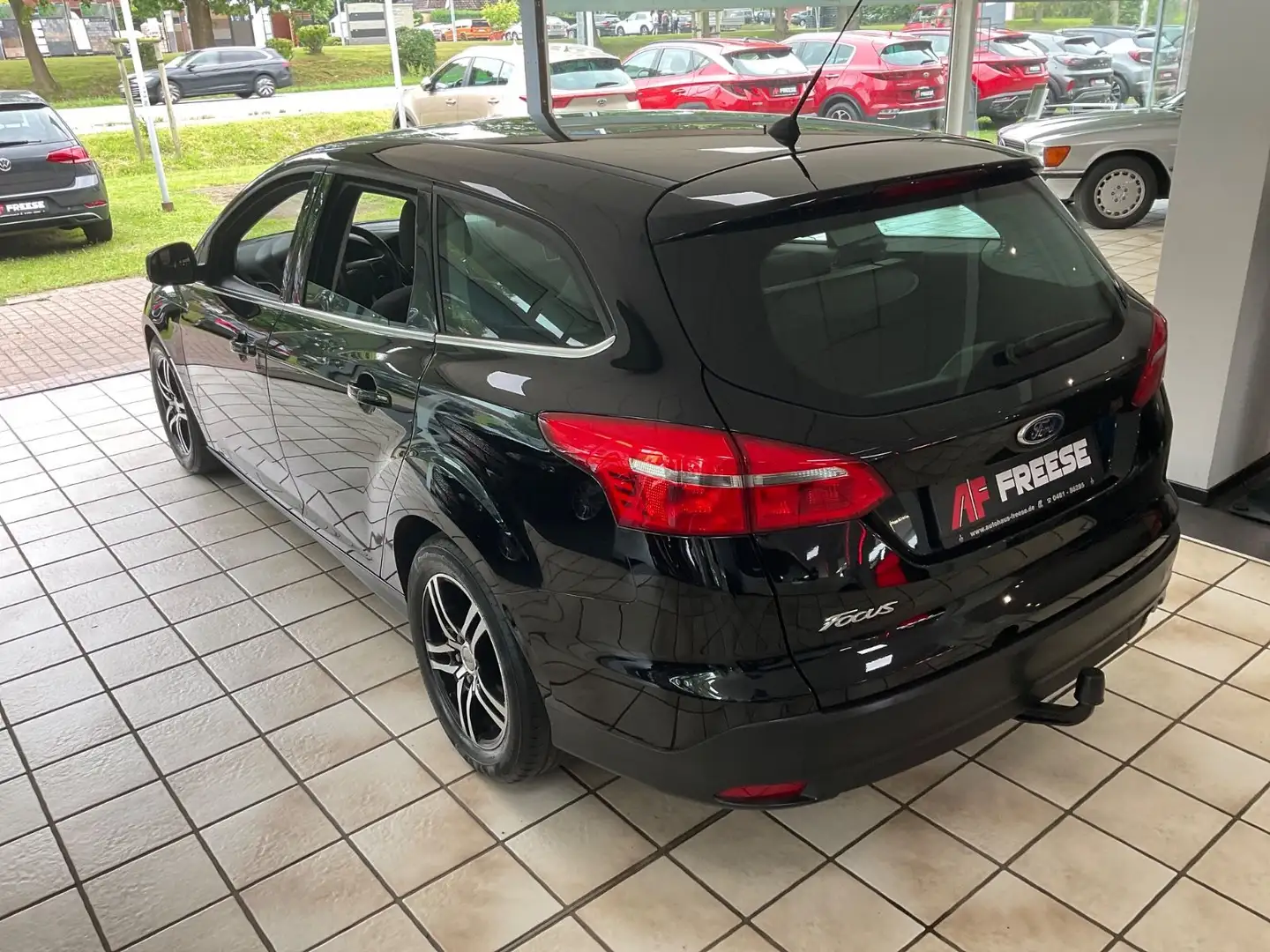 Ford Focus Turnier Titanium Noir - 2