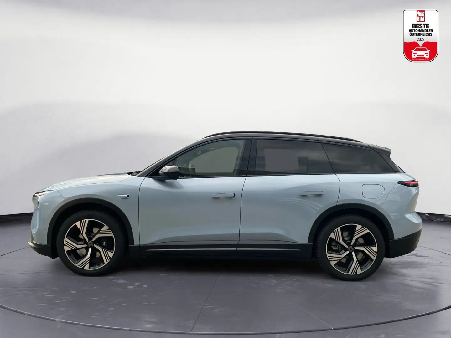 NIO EL6 Longe Range Blau - 2