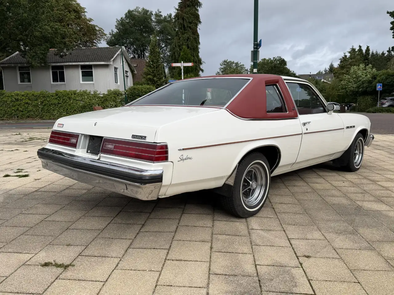 Buick Skylark 4 XC 27 Custom LANDAU, foto 3