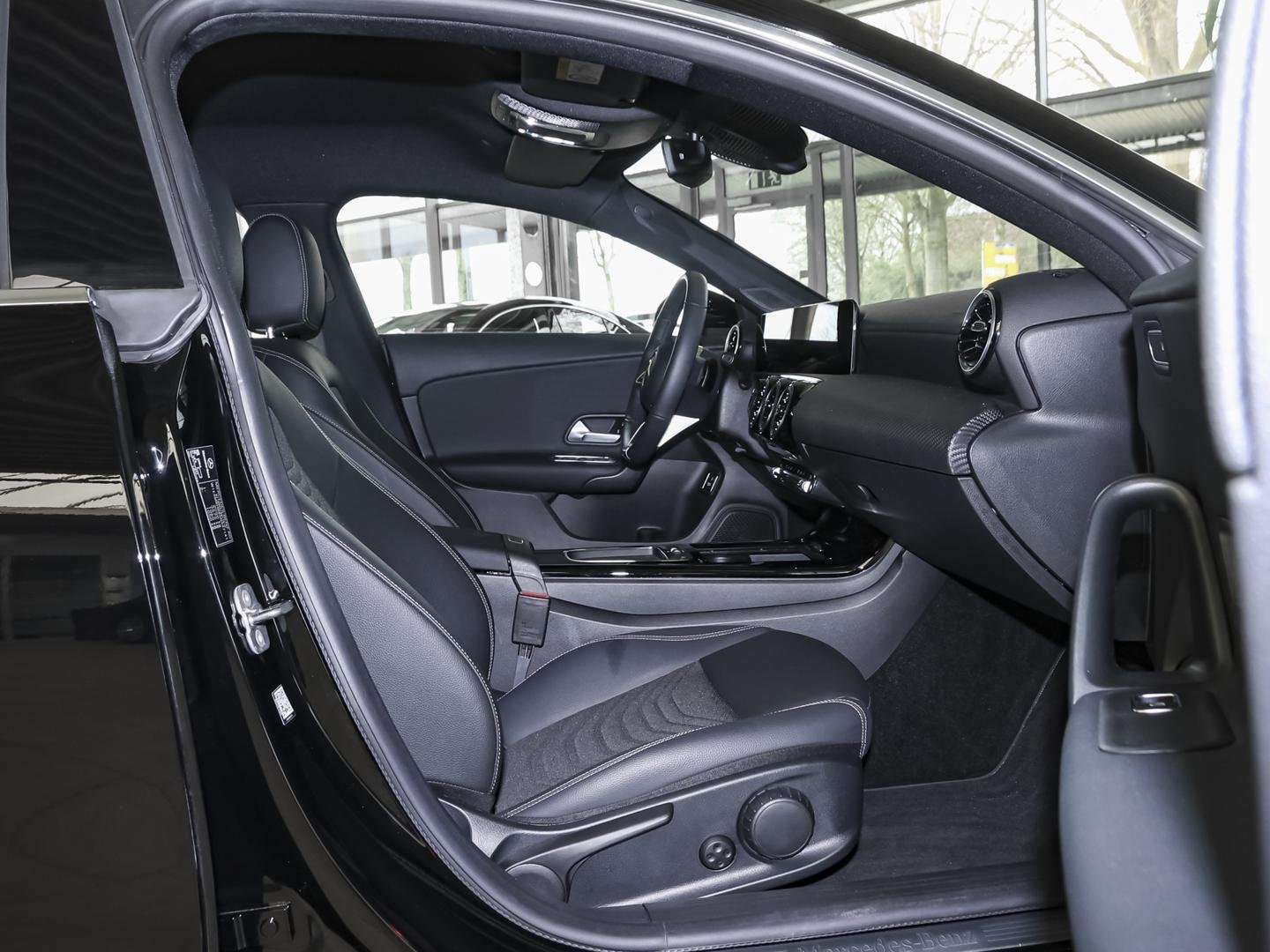 Mercedes CLA 200 -  - Joinsteer - #4