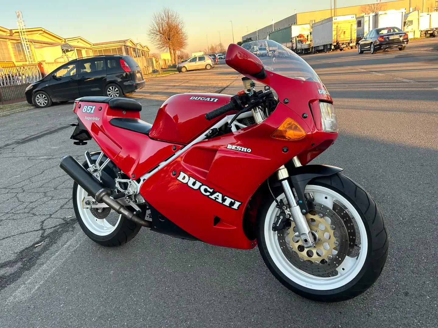 Ducati 851 S Rood - 1