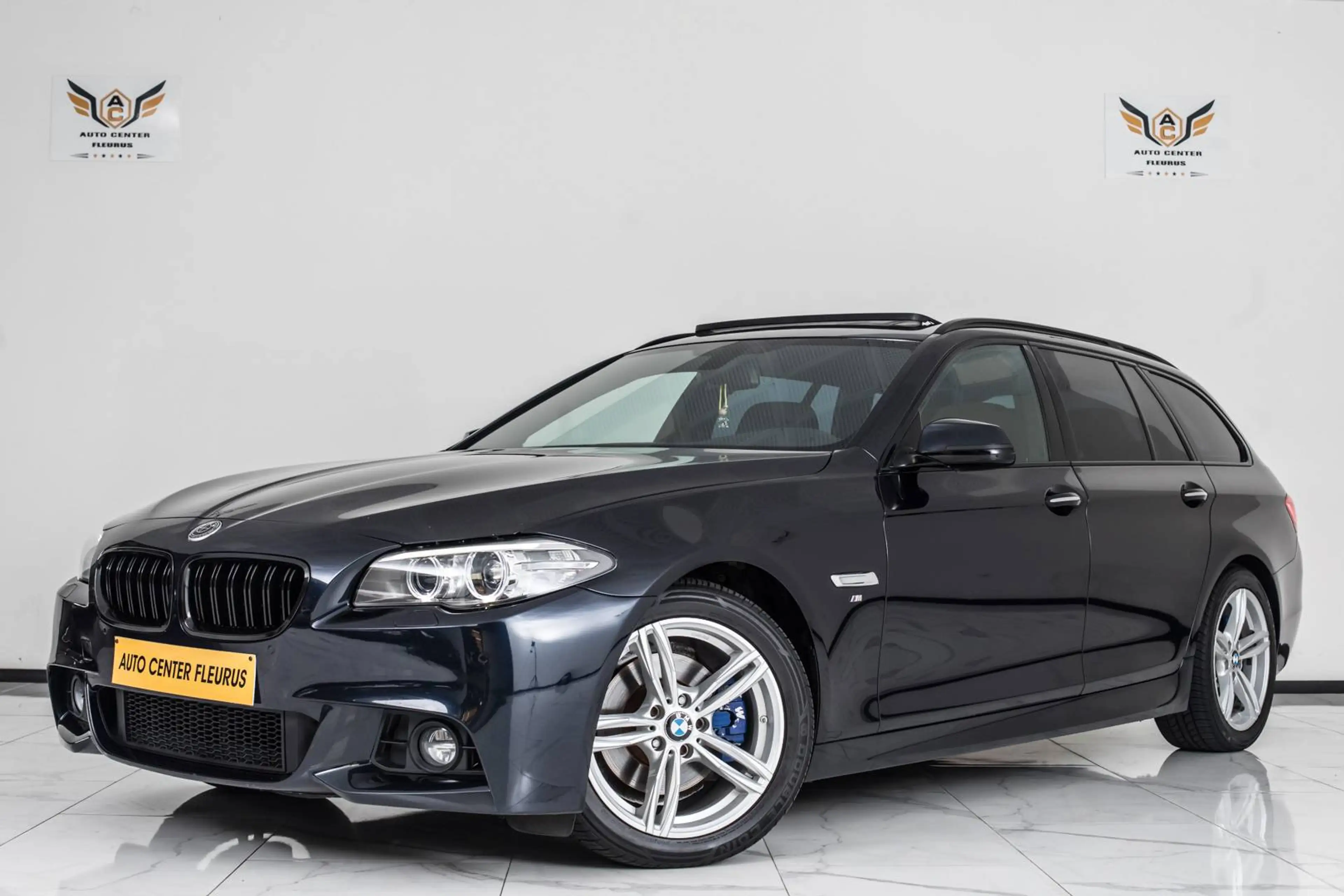 BMW 518 Touring 518d — photo 2