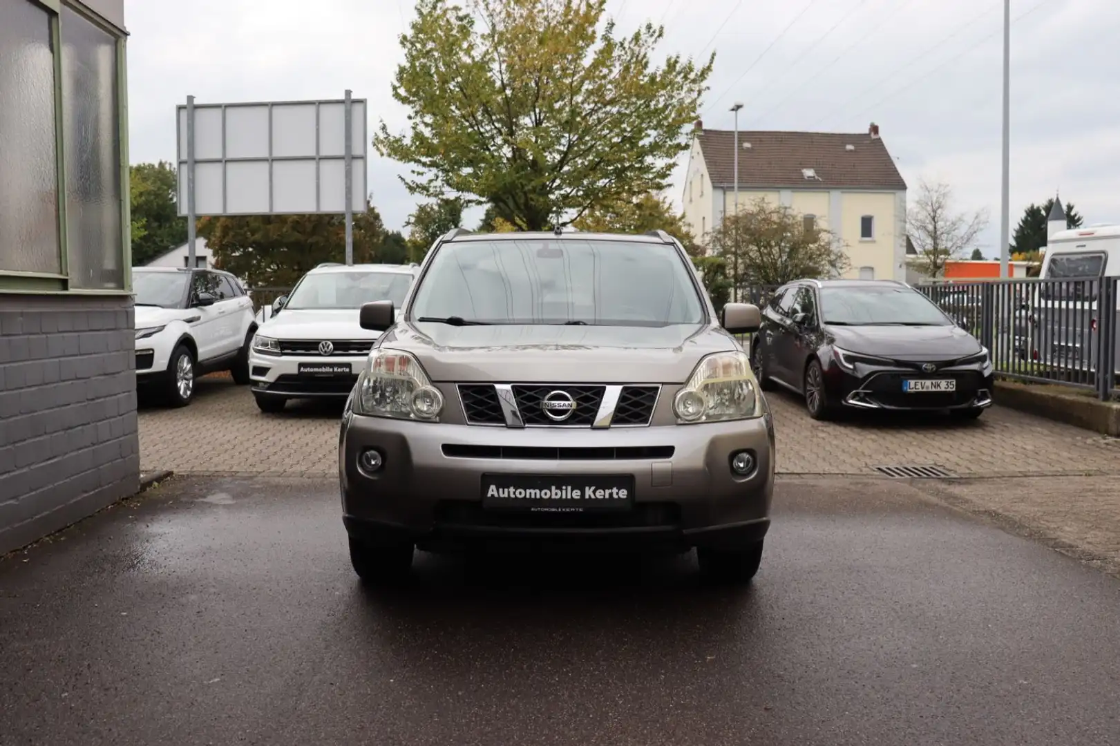 Nissan X-Trail SE 4X4 AHK Kima Media BH ZV Grau - 2