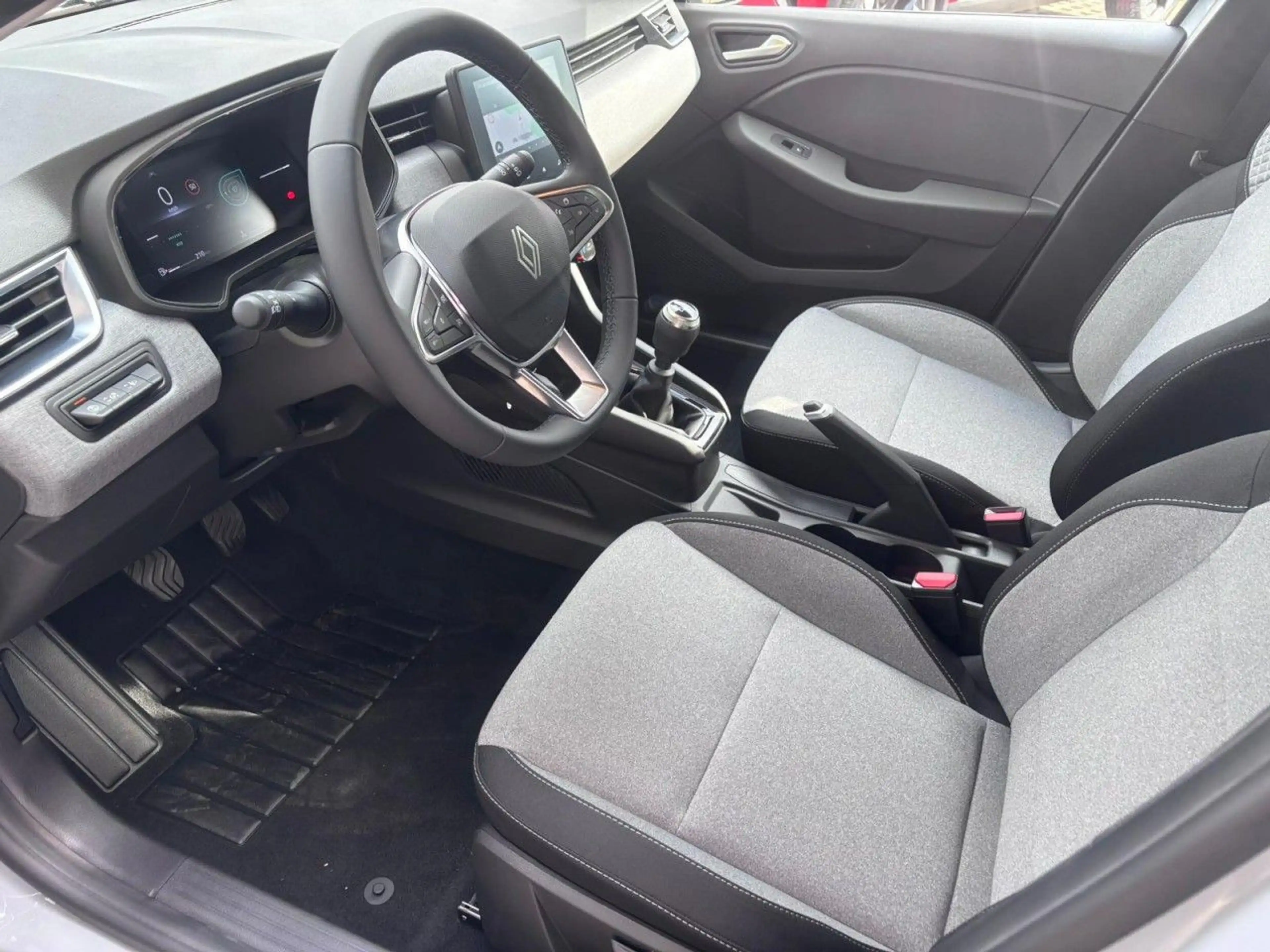 Renault Clio Diesel mit Navi, Klima & CarPlay — photo 5