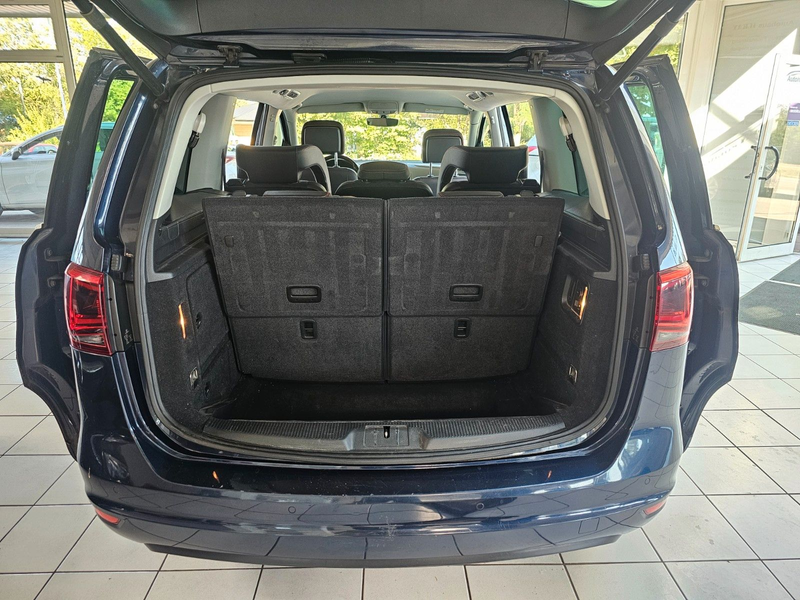 SEAT Alhambra FR-Line Allrad — photo 9