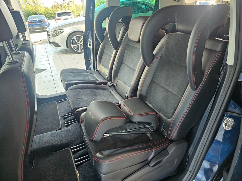SEAT Alhambra FR-Line Allrad — photo 14