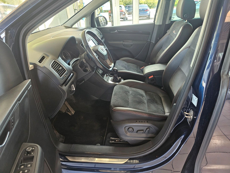 SEAT Alhambra FR-Line Allrad — photo 11