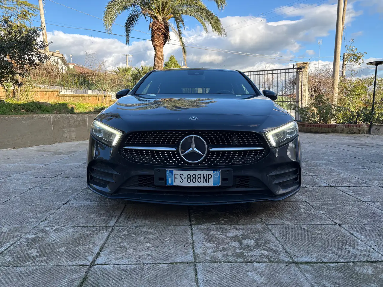 Mercedes-Benz A 180
