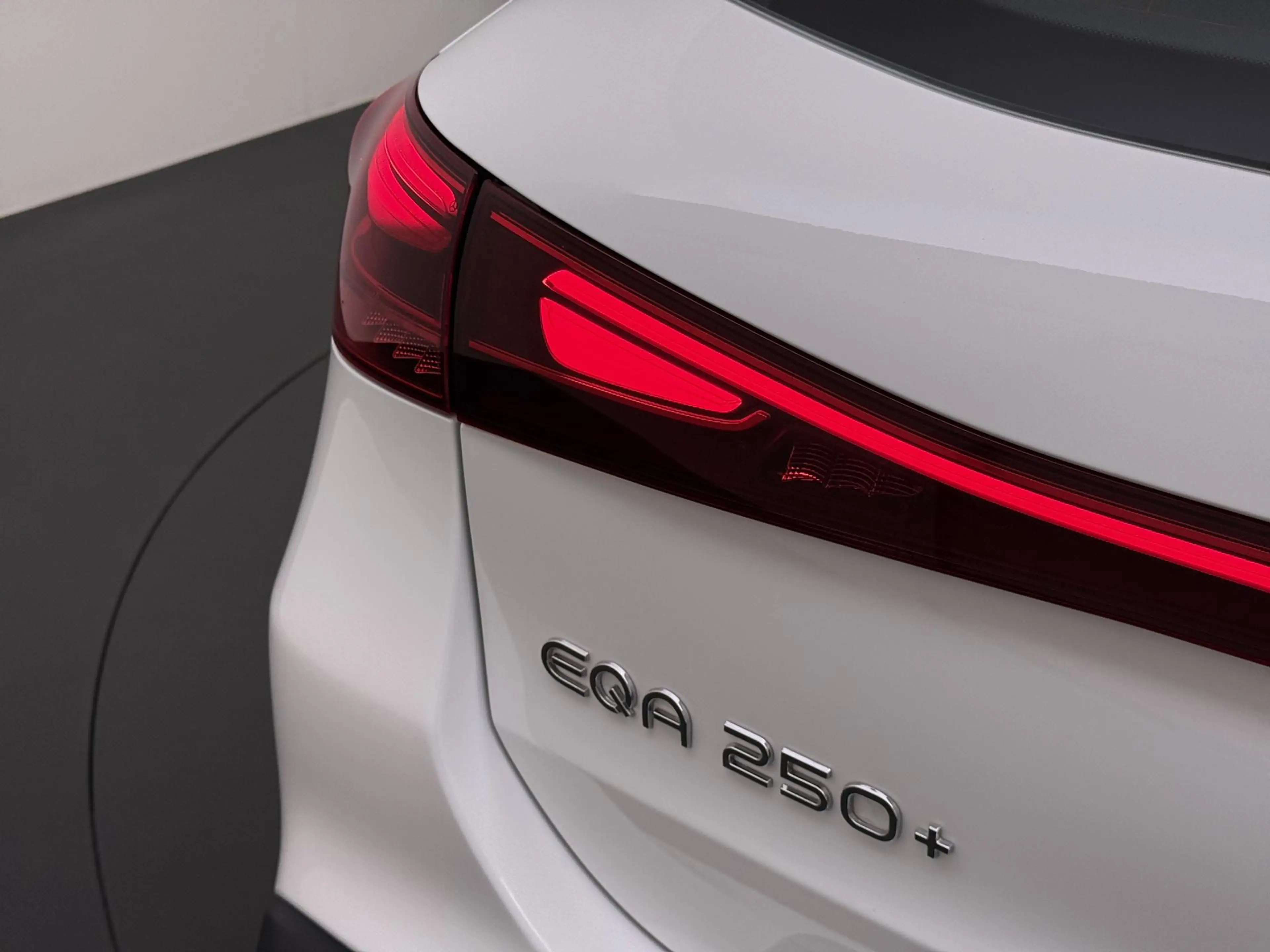 Mercedes-Benz EQA 250 250+ Business Solution 71 kWh | DodeHoek Detectie — photo 12