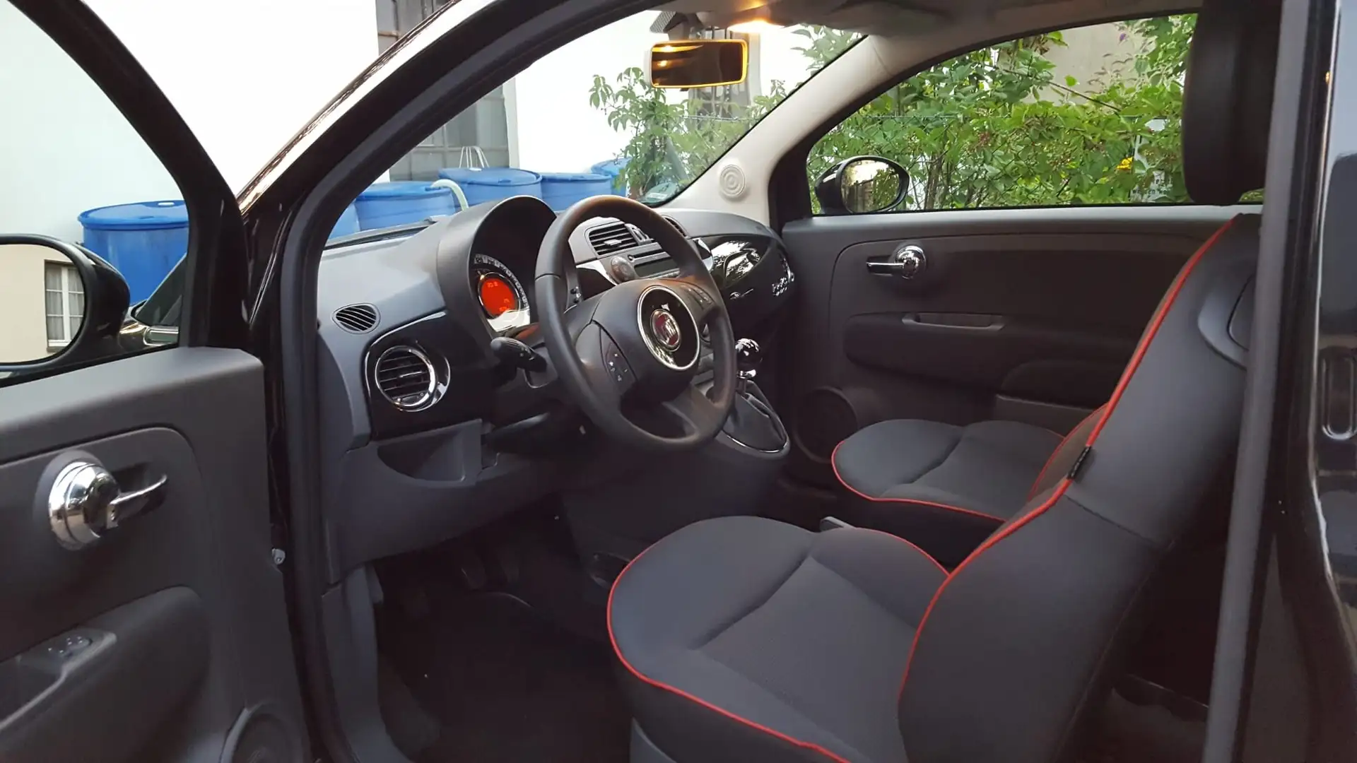 Fiat 500C 1.2 Lounge Schwarz - 2