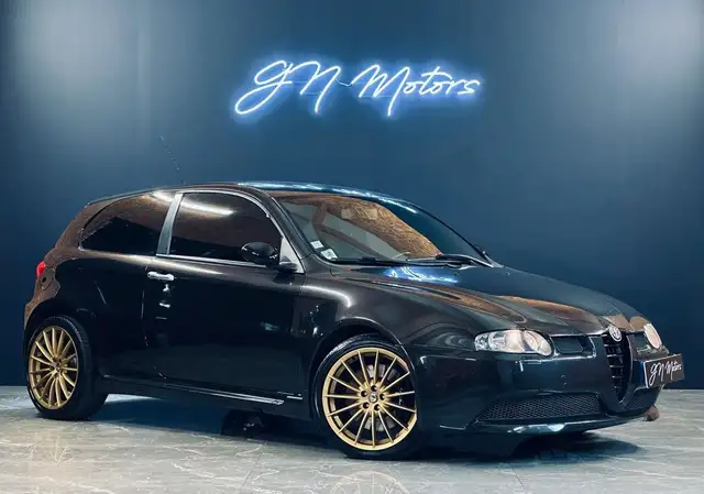 Alfa Romeo 147 Roméo GTA Selespeed Kit distribution fait Apple Carplay