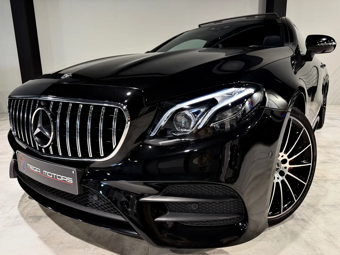 Mercedes-Benz E 220 d 194CV COUPÉ PACK AMG" PACK NiGHT PANO BURMEST Noir - 1