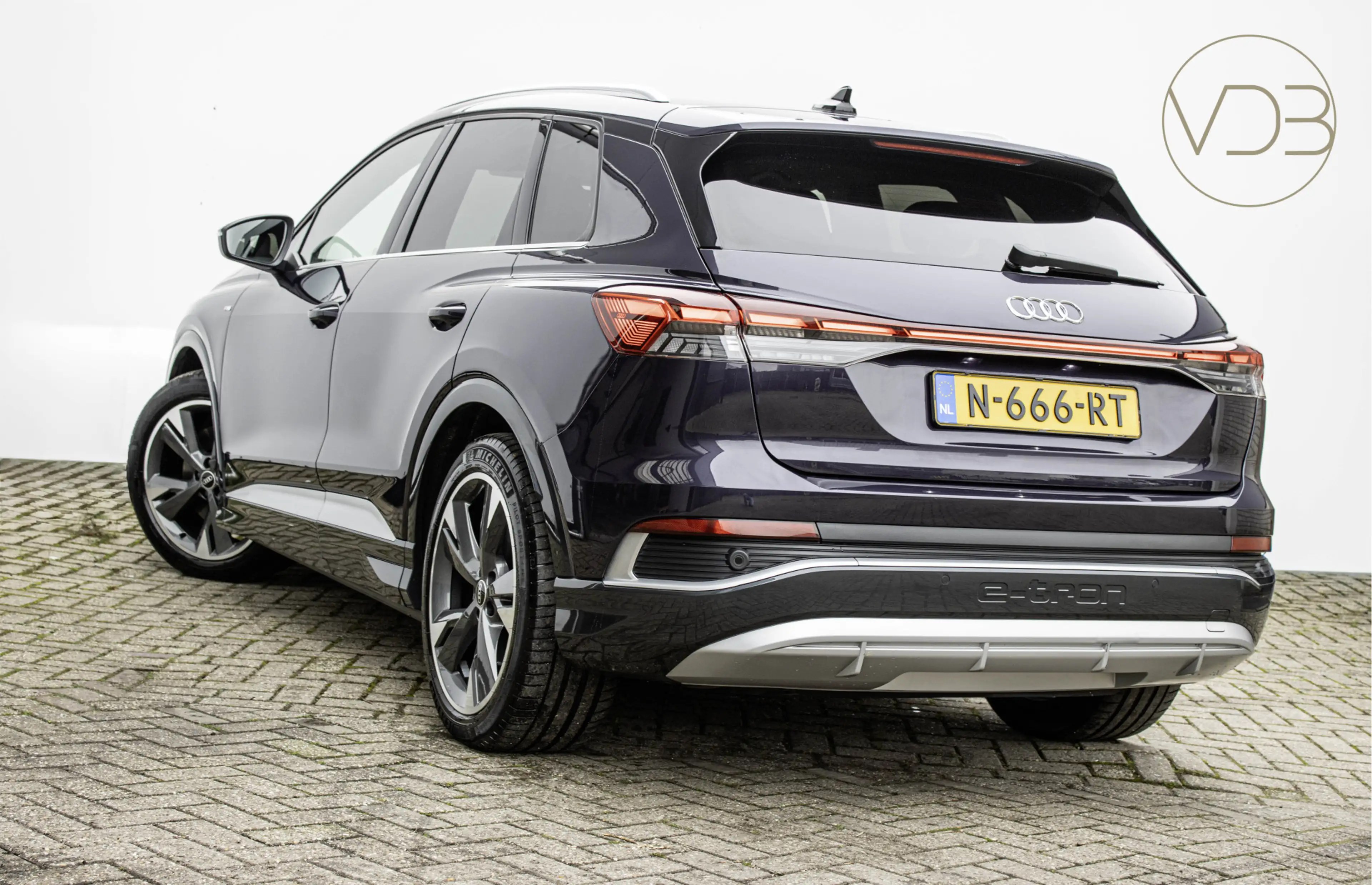 Audi Q4 e-tron 40 SOH 92% S-Line Launch edition Advanced 77 kWh — photo 6