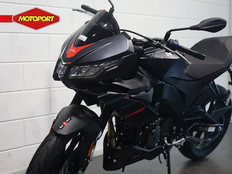 Aprilia Tuono - foto 6