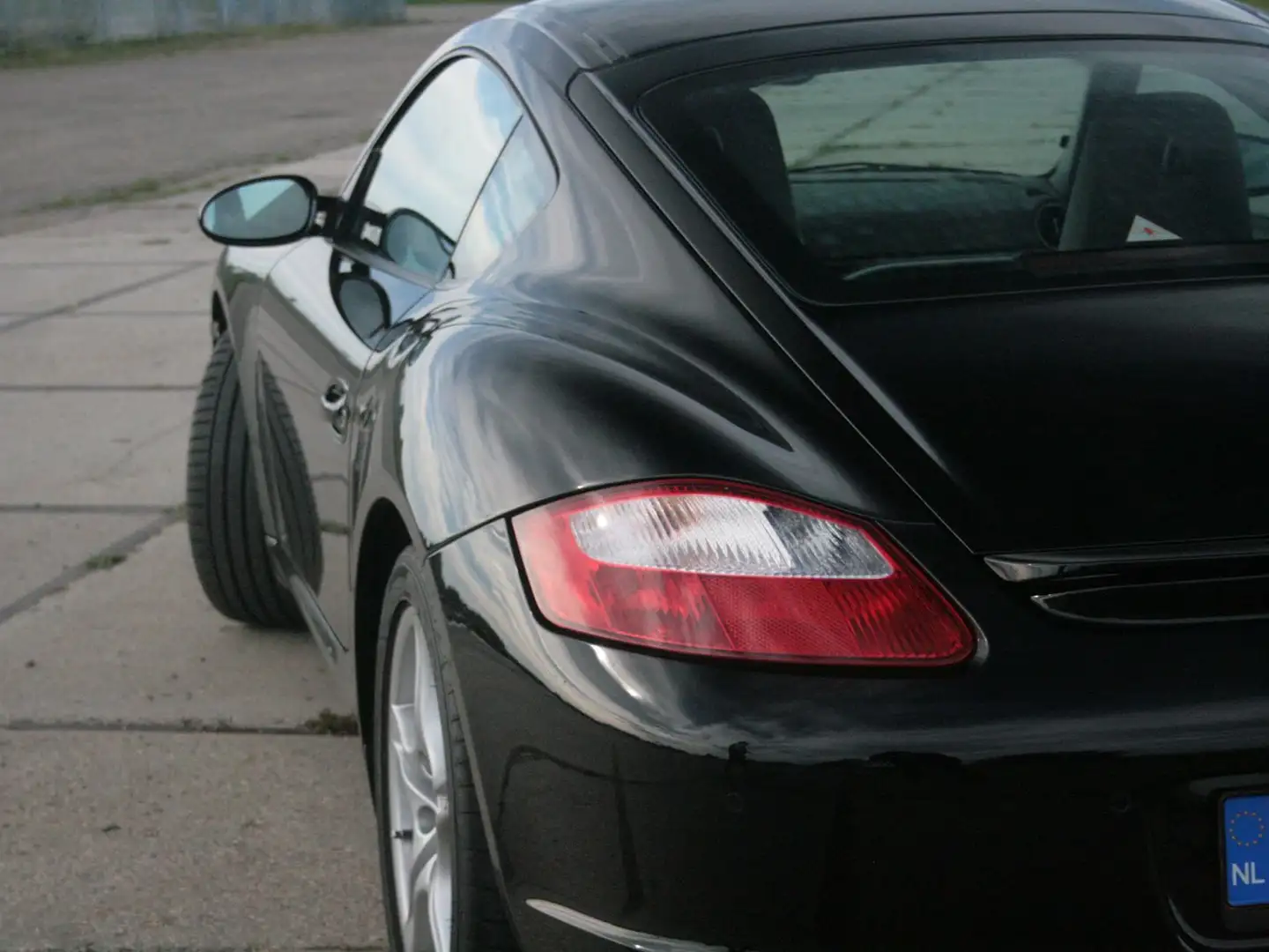Porsche Cayman Cayman 2.7 Zwart - 2