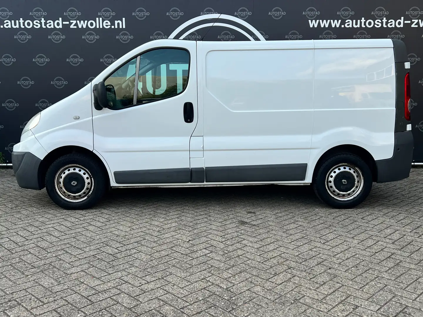 Renault Trafic 2.0 dCi T27 L1H1 Générique 3-Zits Airco/Trekhaak/N Белый - 2