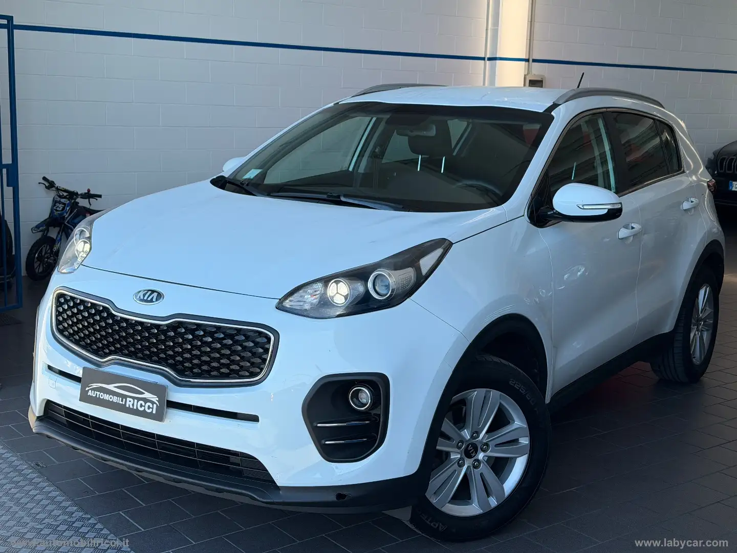 Kia Sportage 1.6 GDI 2WD Cool Blanco - 1