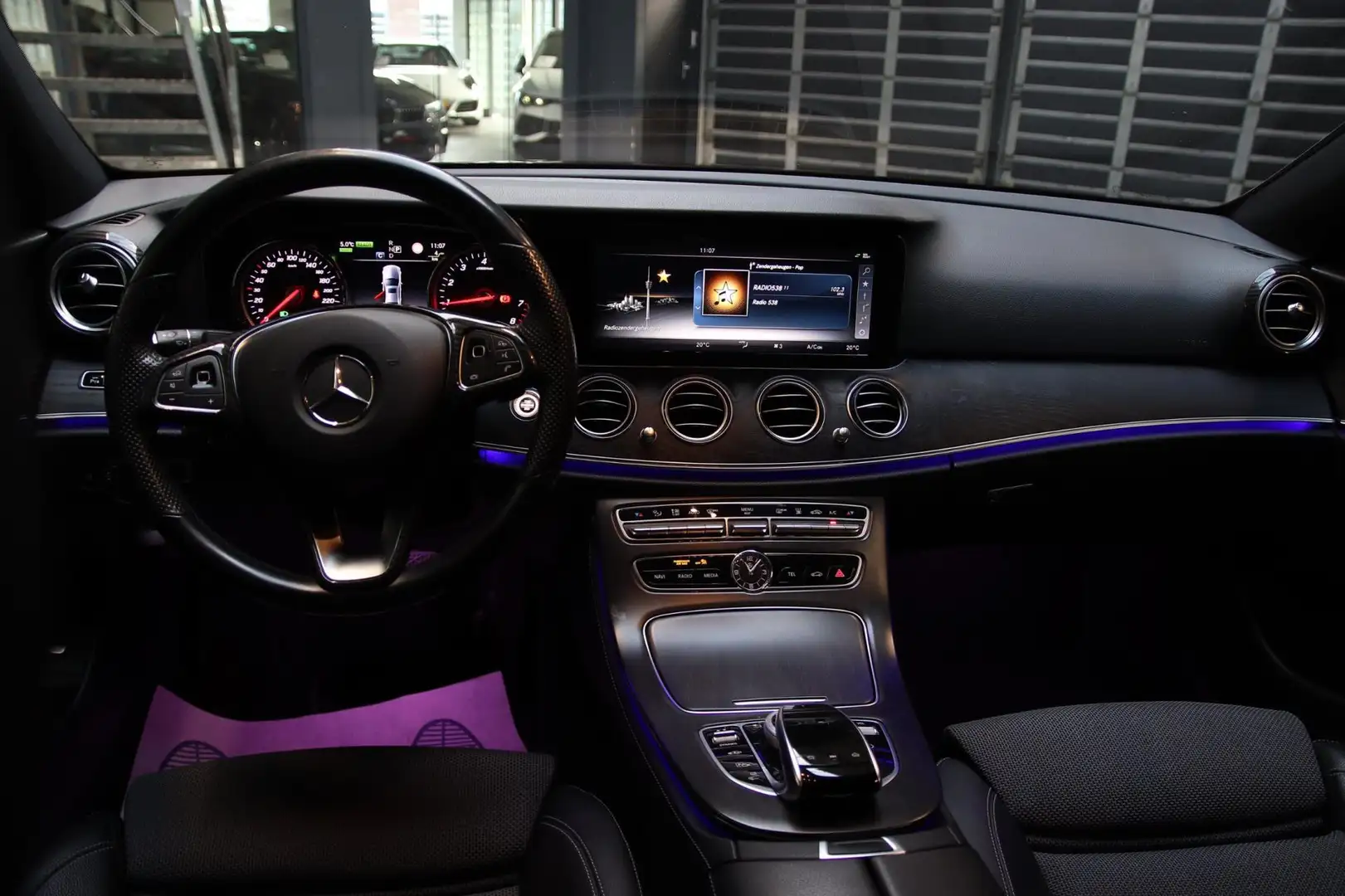 Mercedes-Benz E 350 e Hybride Nieuw Staat GLASCOATING Marrón - 2