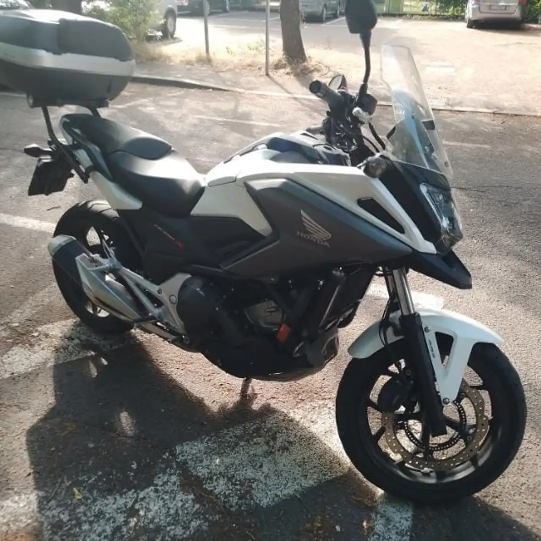 Honda NC 750 Bianco - 1