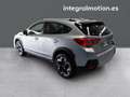 Subaru XV 2.0i Hybrid CVT Executive Plus Gris - thumbnail 4
