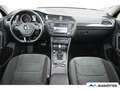 Volkswagen Tiguan 2.0 TDI Highline 4Motion/ACC/AHK Schwarz - thumbnail 2