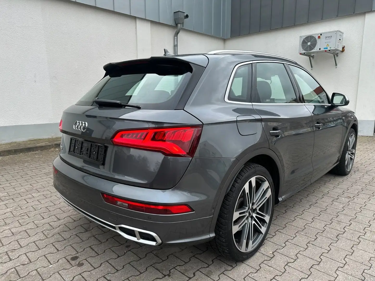 Audi SQ5 3.0 TFSI quattro tiptronic Grau - 2