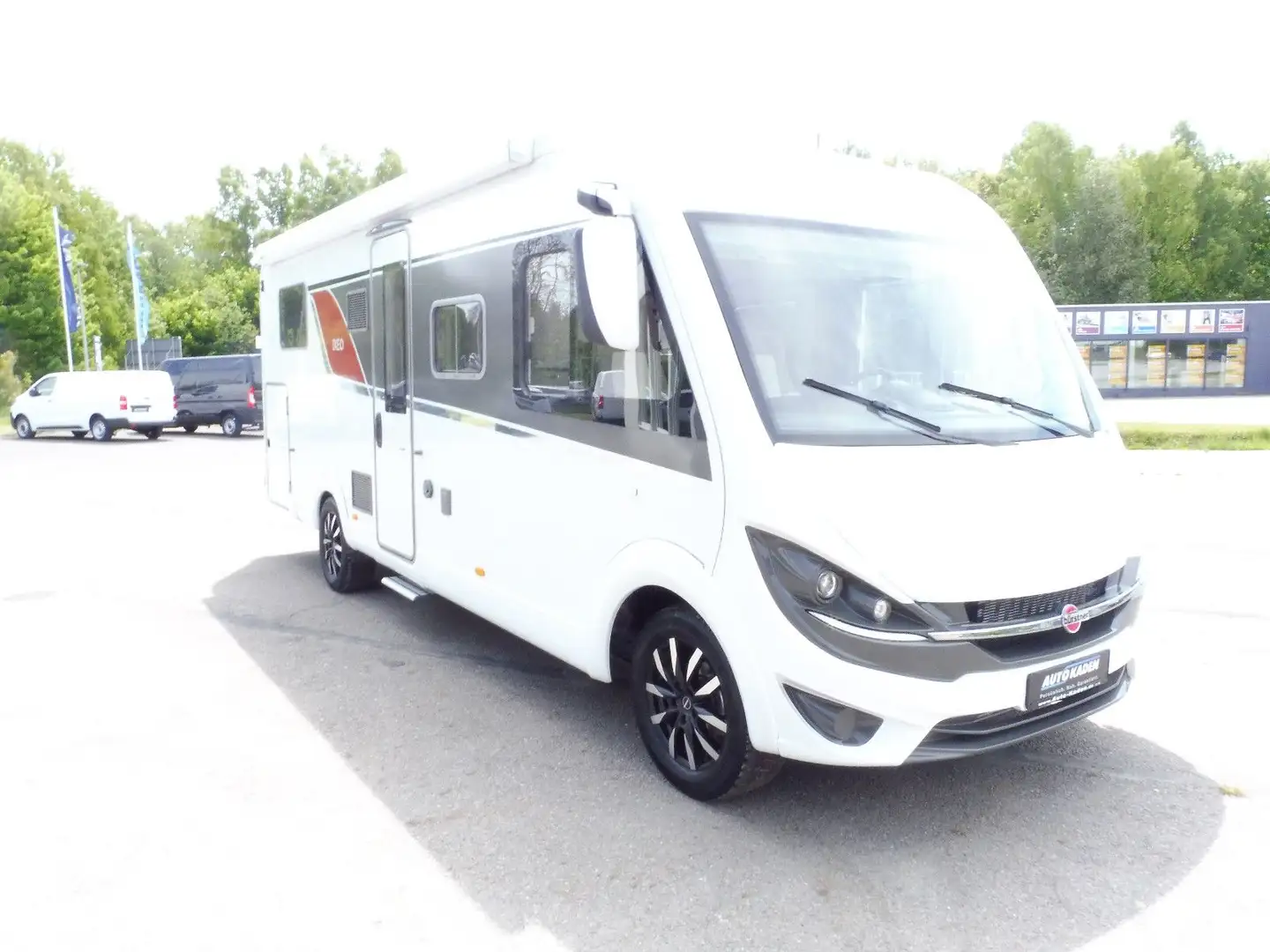 Bürstner Ixeo I736 Weiß - 2