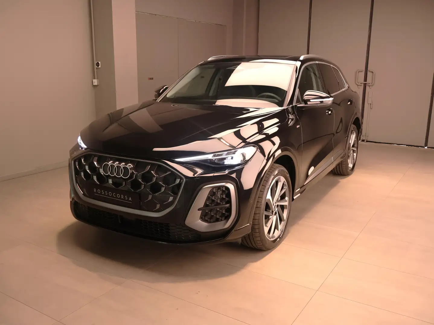Audi Q5 2.0 tdi S line quattro IN SEDE-new model - TETTO Negro - 1