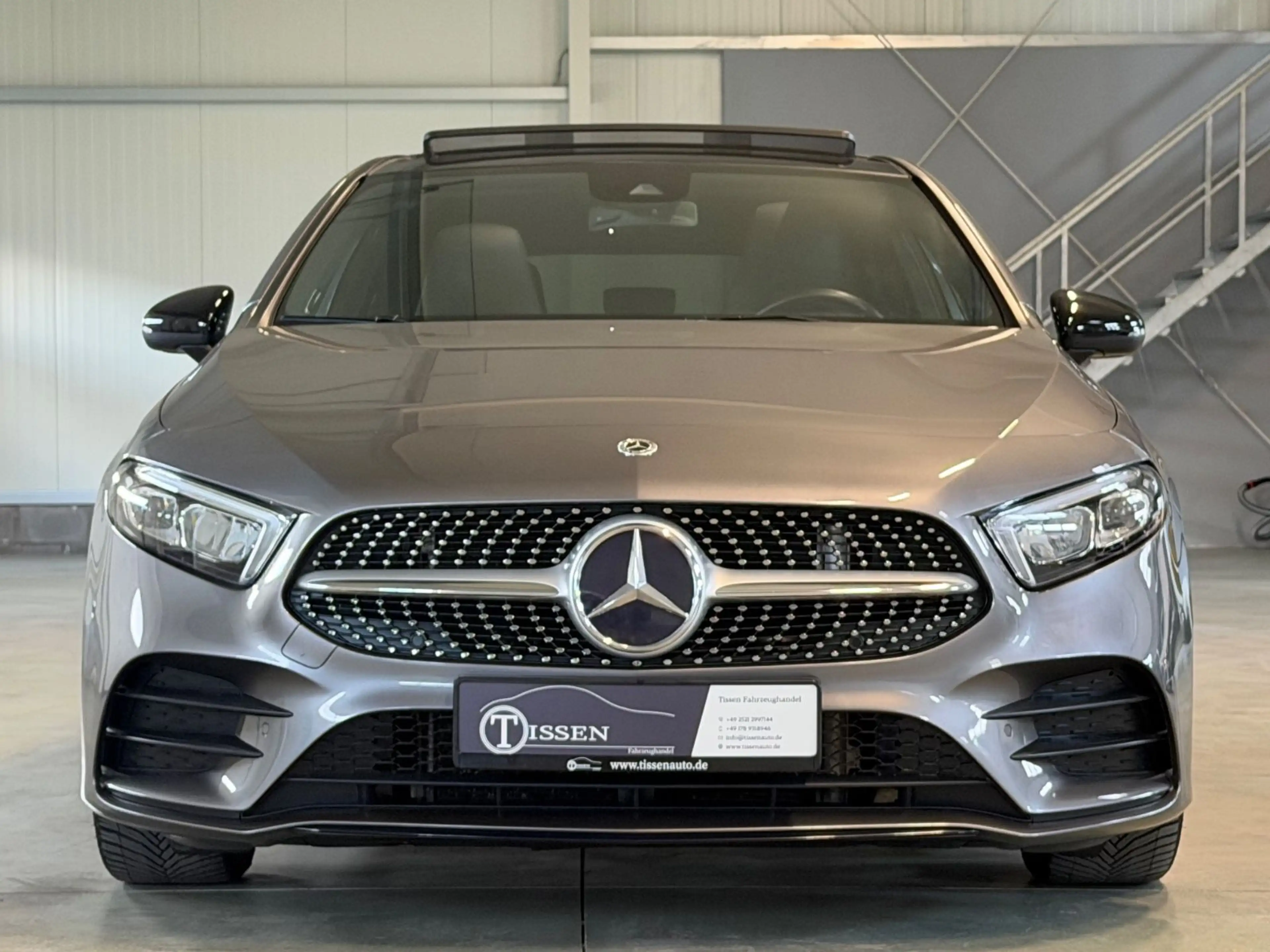 Mercedes-Benz A 200 AMG Pano Burmester Wide Kamera Night 1.Hd — photo 2