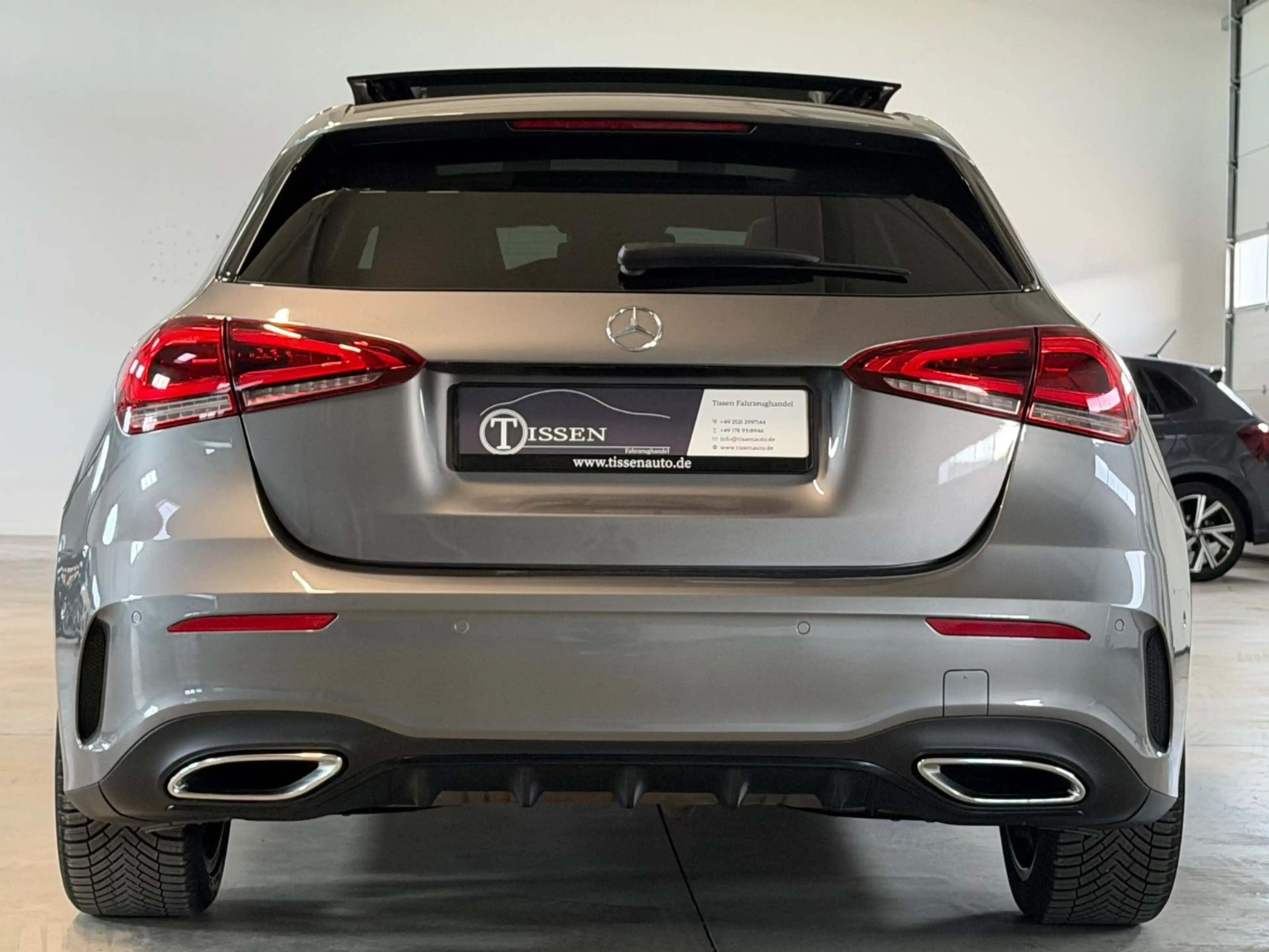Mercedes-Benz A 200 AMG Pano Burmester Wide Kamera Night 1.Hd — photo 6