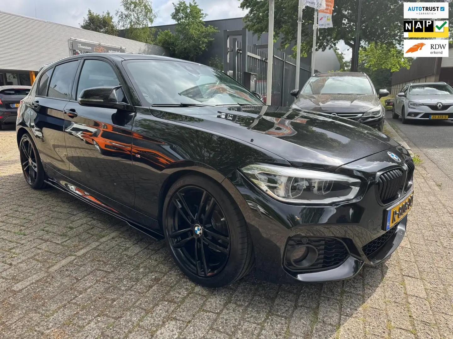 BMW 118 1-serie 118i M-Edition Sport Line Shadow High Exec Noir - 1