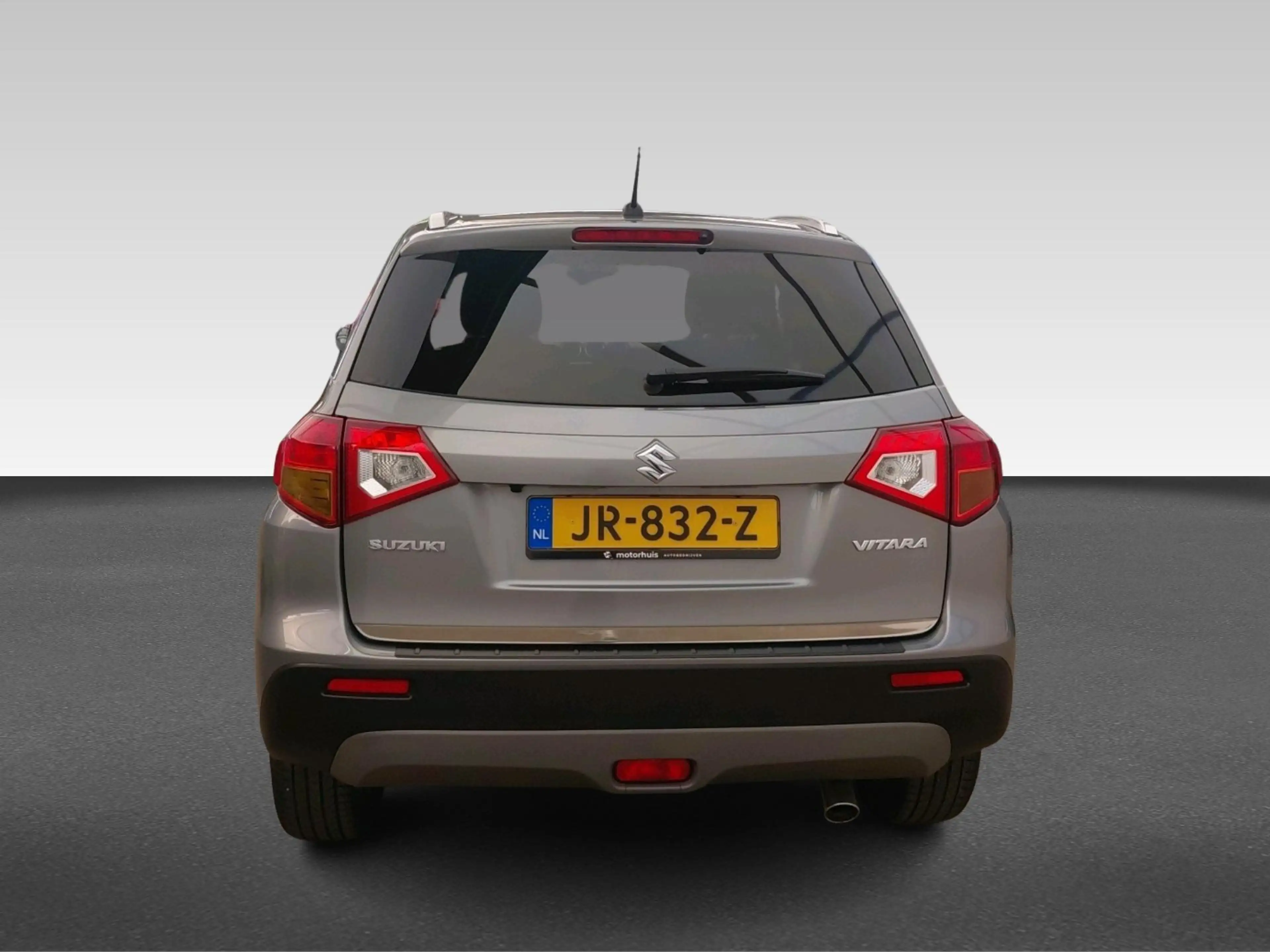 Suzuki Vitara 1.6 Exclusive — photo 6