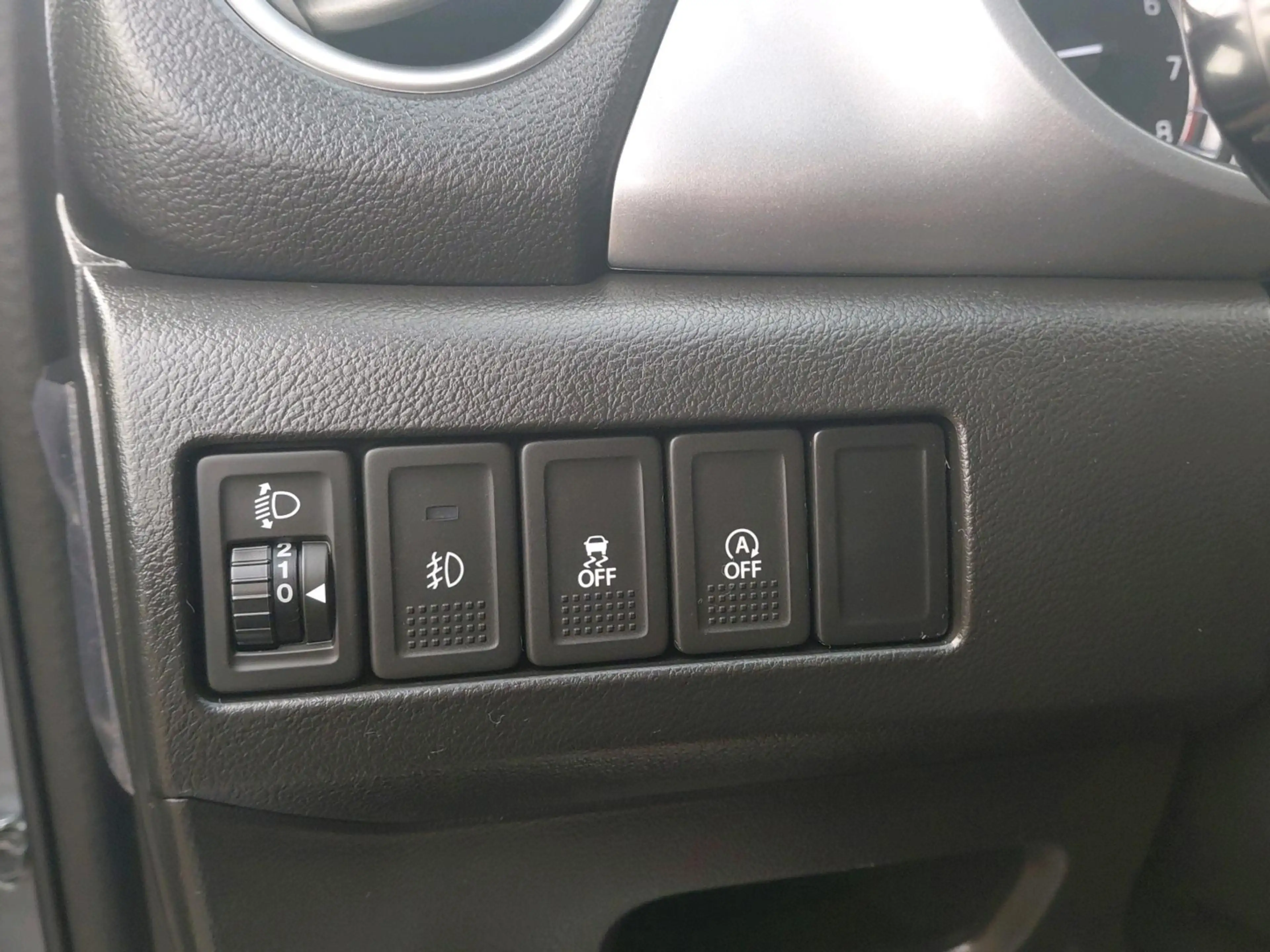 Suzuki Vitara 1.6 Exclusive — photo 8