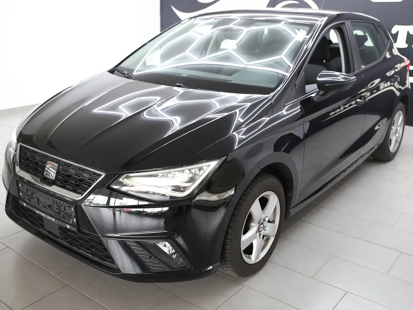 SEAT Ibiza 1,0 Style Schwarz - 2