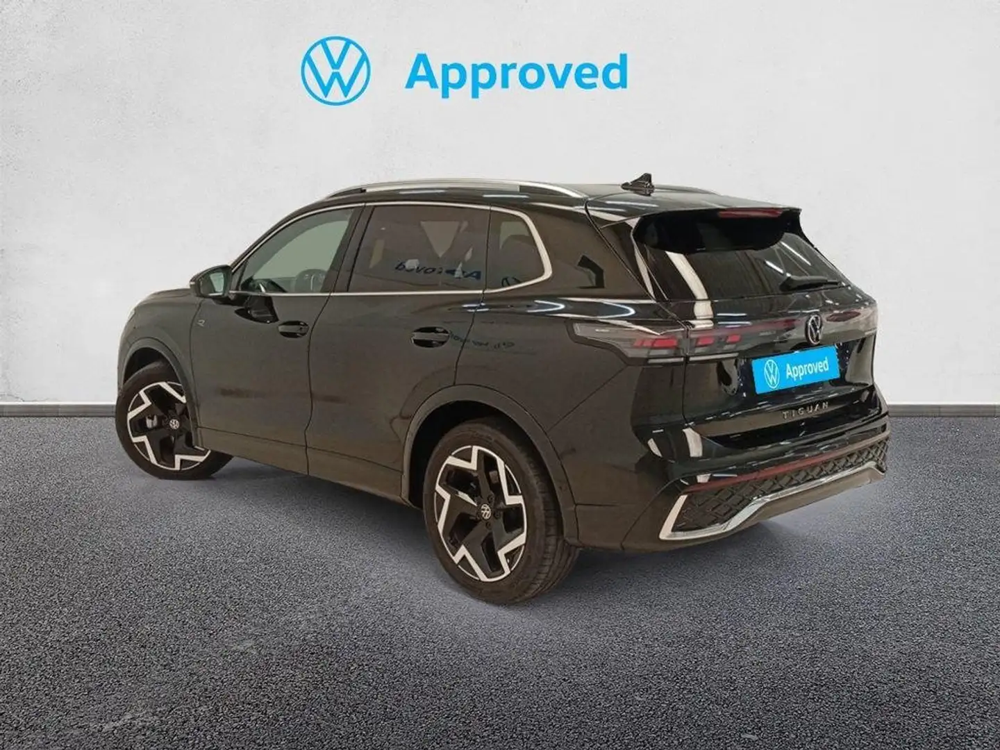 Volkswagen Tiguan 2.0TDI R-Line DSG 110kW Negro - 2