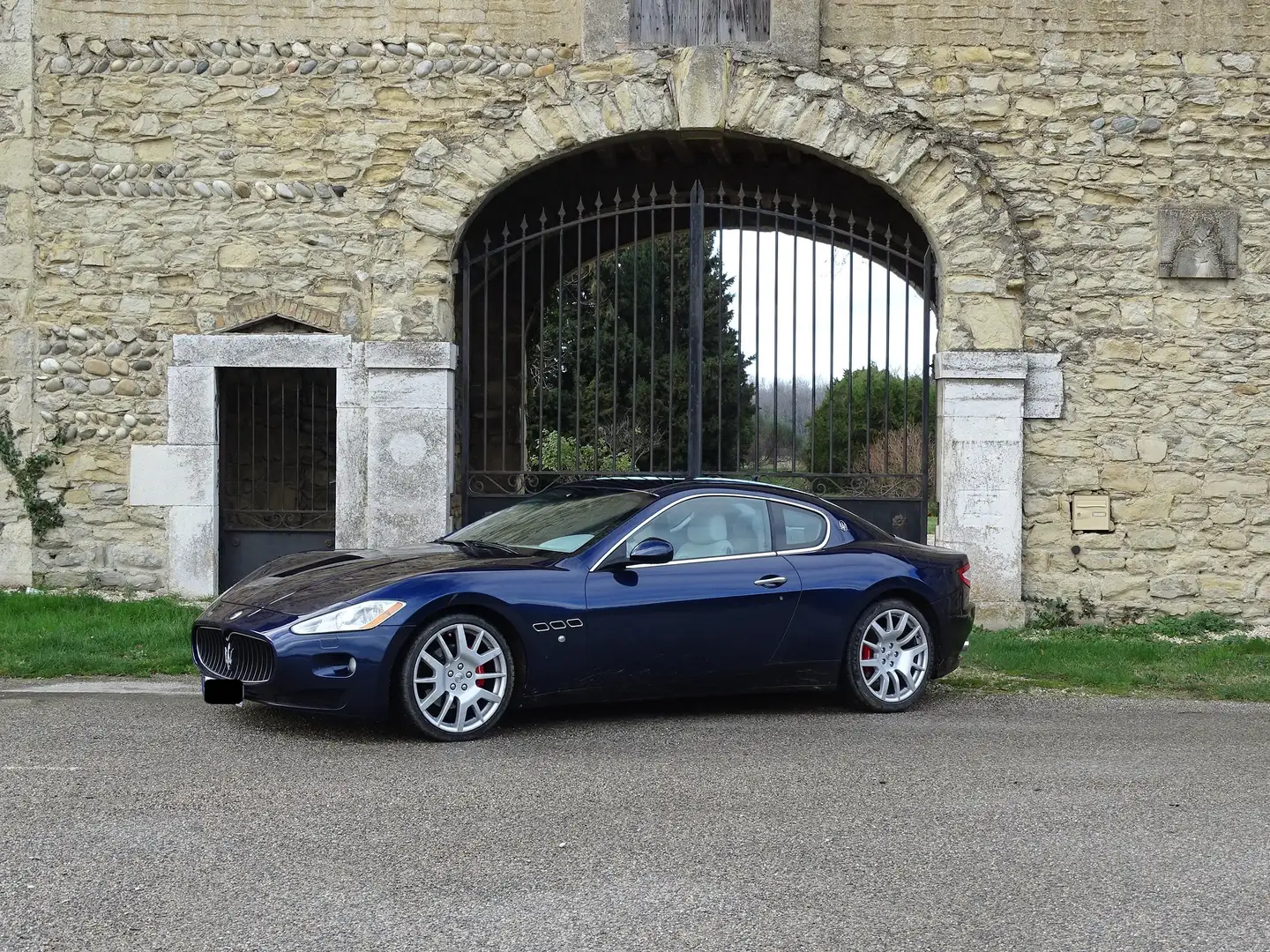Maserati GranTurismo 4.2 V8 405 Blue - 1