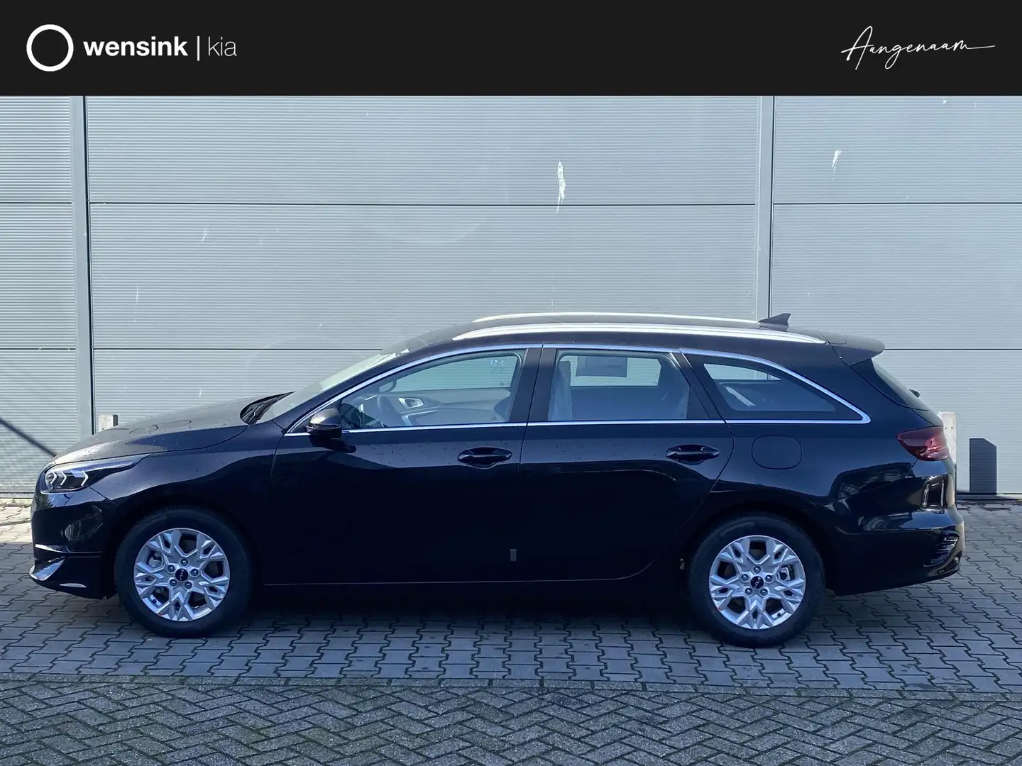 Kia Ceed SW / cee'd SW 1.5 T-GDi DCT7 DynamicLine | Demo | Navigatie | Pa Schwarz - 1
