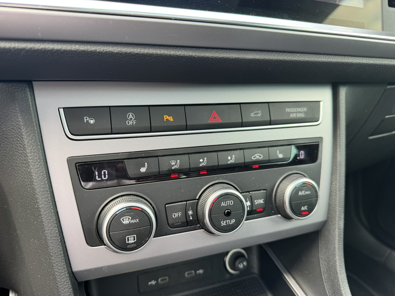 SEAT Ateca 1.0 TSI FR Intense*Panorama*Virtual Cockpit*EXPORT — photo 9