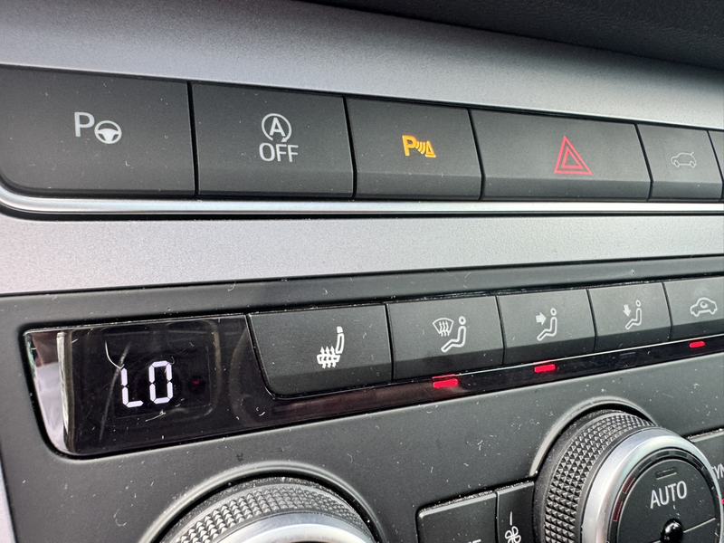SEAT Ateca 1.0 TSI FR Intense*Panorama*Virtual Cockpit*EXPORT — photo 22