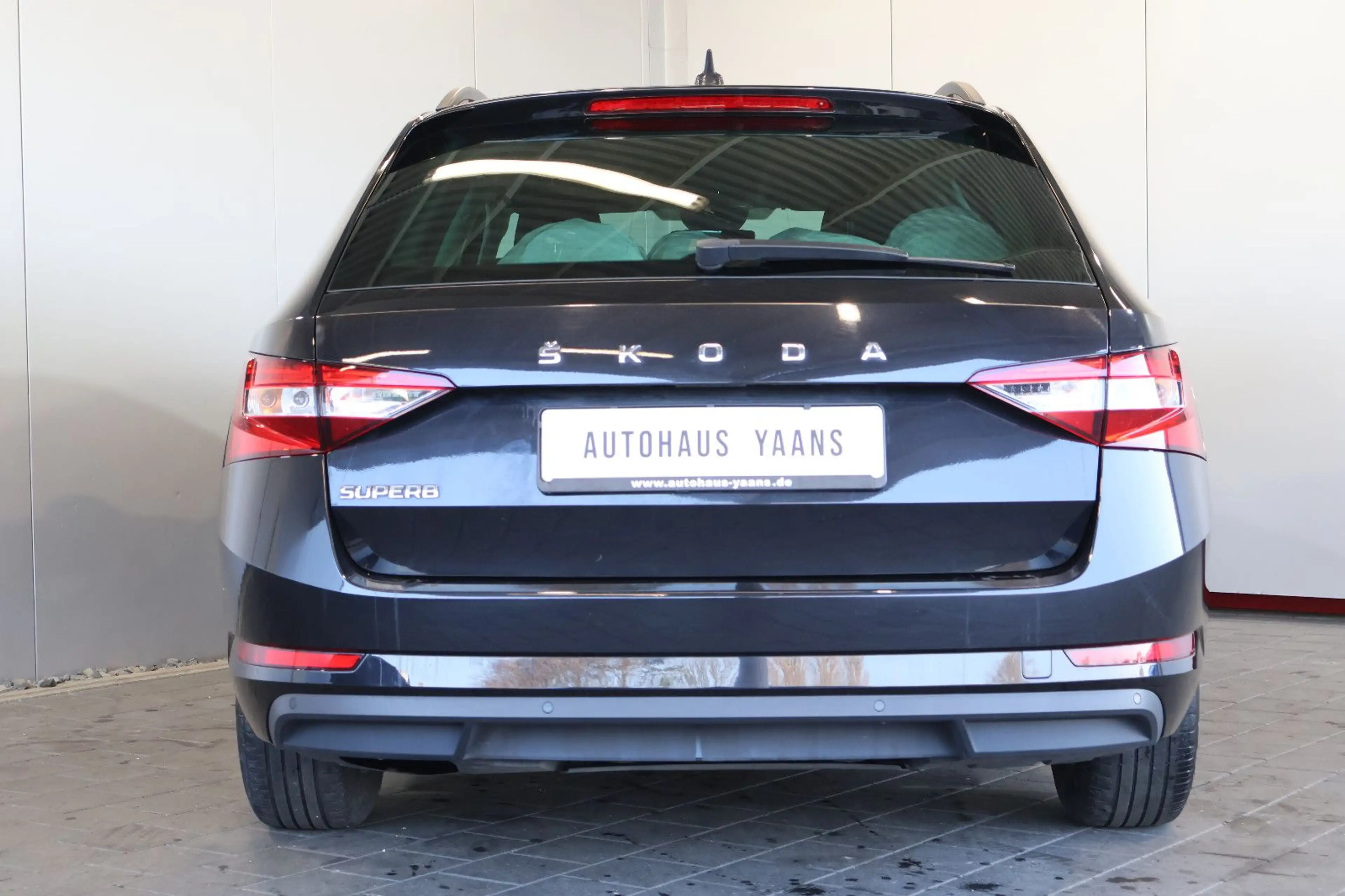 Skoda Superb 2.0 TDI Ambition AID+ACC+LED+CARPLAY — photo 5